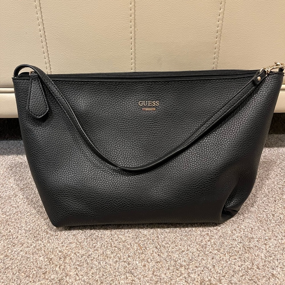 Black guess bag